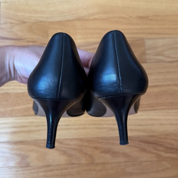 Coach Lauri Silky Nap Heels in Black Leather Size 8 - Picture 6 of 7